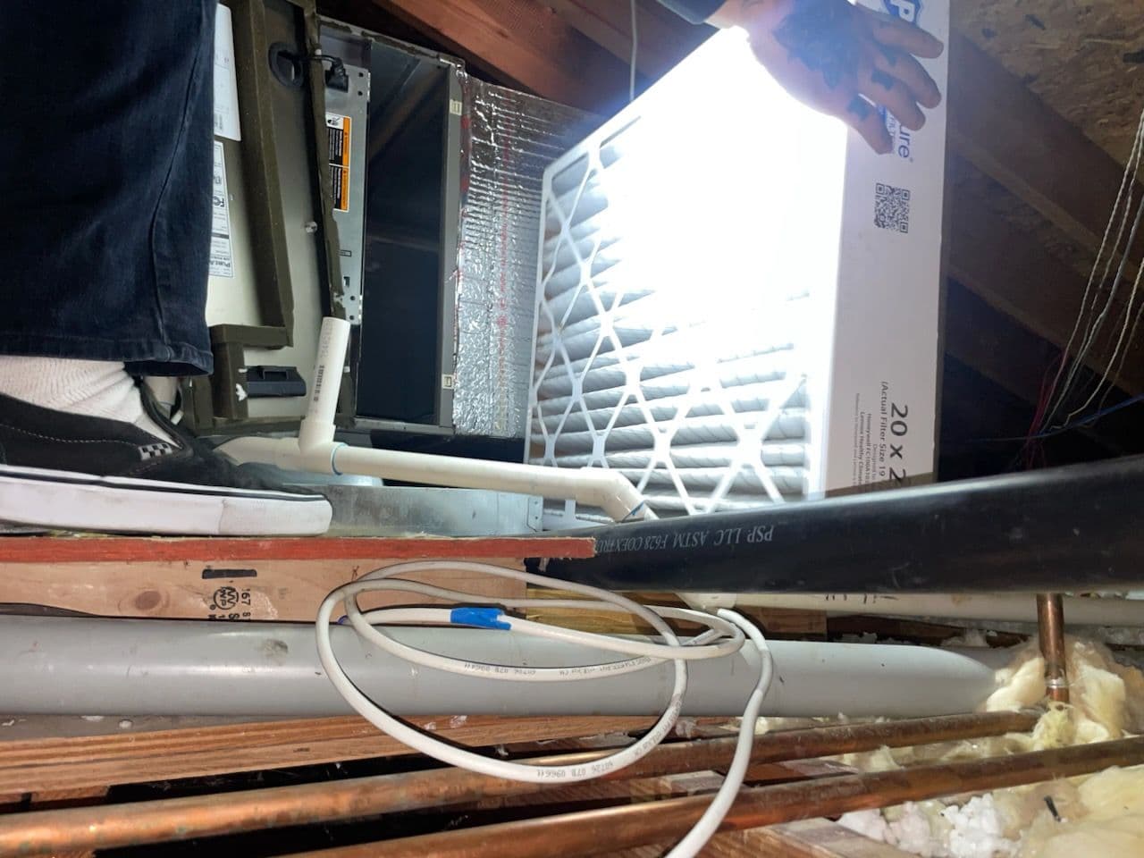 Gallery photos for Efficient HVAC Filter Replacement for Optimal Air Quality: Image #1